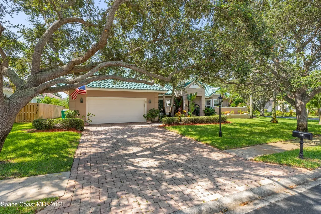 305 Newport Drive Indialantic FL 32903