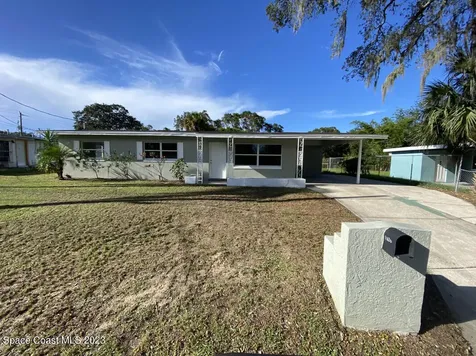 1636 South Street Titusville FL 32780