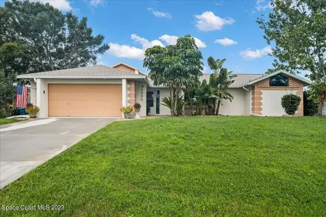 1200 Camas Avenue NW Palm Bay FL 32907