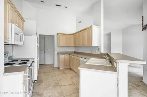 1048 Fieldstone Drive Melbourne FL 32940