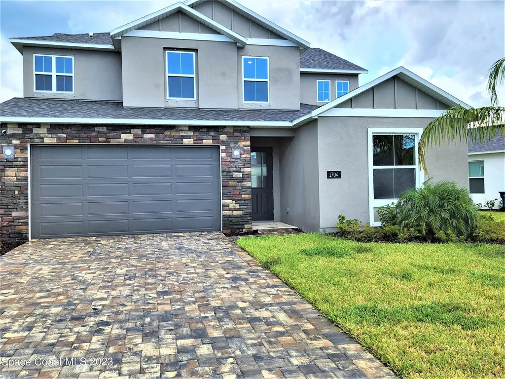 1704 Middlebury Drive SE Palm Bay FL 32909