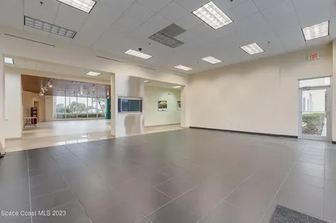 1850 E Merritt Island Causeway Merritt Island FL 32952