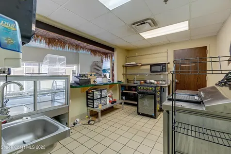 1850 E Merritt Island Causeway Merritt Island FL 32952