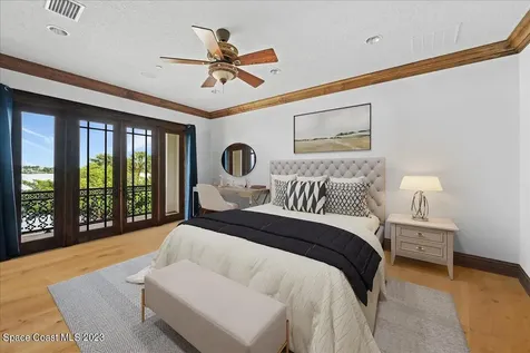 10586 S Tropical Trail Merritt Island FL 32952