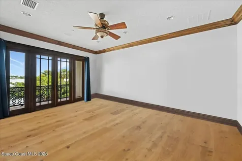 10586 S Tropical Trail Merritt Island FL 32952