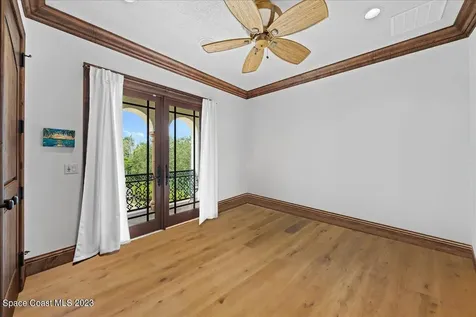 10586 S Tropical Trail Merritt Island FL 32952