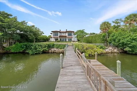 10586 S Tropical Trail Merritt Island FL 32952