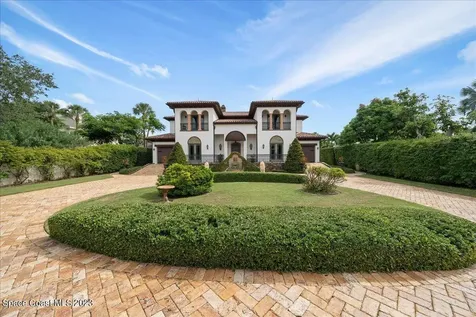 10586 S Tropical Trail Merritt Island FL 32952