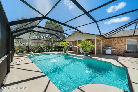134 Palm Circle Melbourne FL 32940