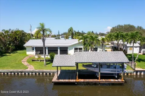 399 Hiawatha Way Melbourne Beach FL 32951