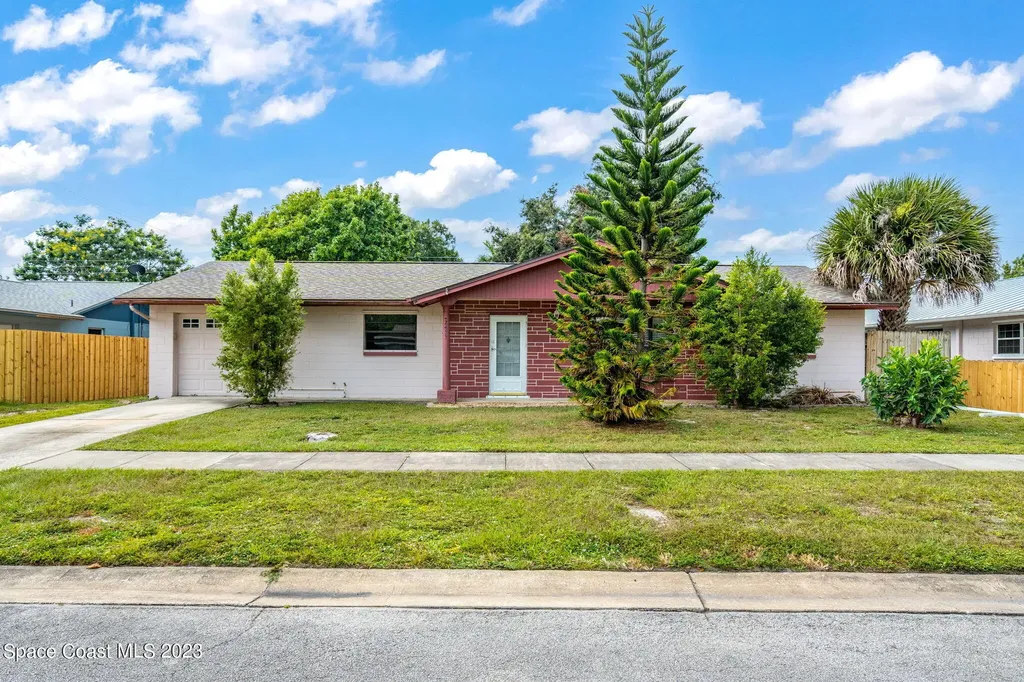 2455 Colony Drive Melbourne FL 32935