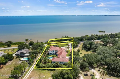 6005 S Tropical Trail Merritt Island FL 32952