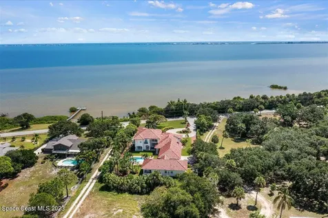 6005 S Tropical Trail Merritt Island FL 32952