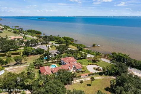 6005 S Tropical Trail Merritt Island FL 32952