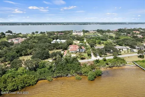 6005 S Tropical Trail Merritt Island FL 32952