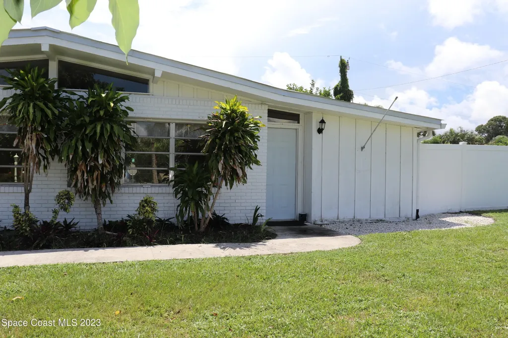 255 Alaska Road Merritt Island FL 32953