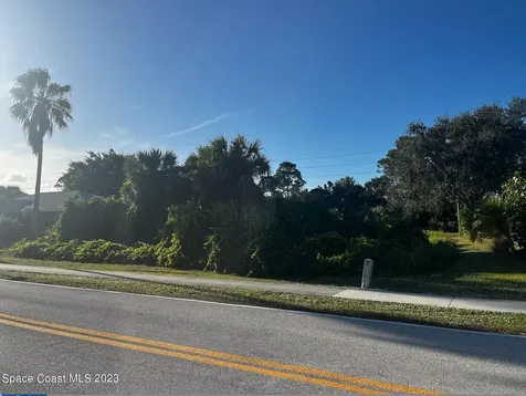 144 Main Street Sebastian FL 32958