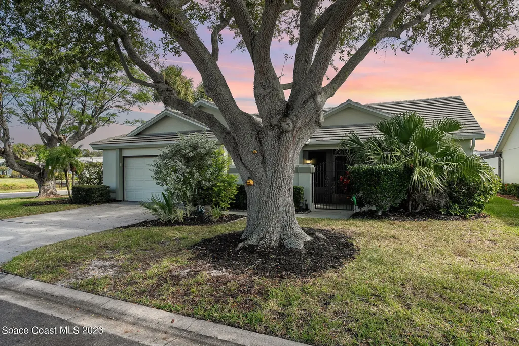 301 Pine Ridge Lane Melbourne FL 32940