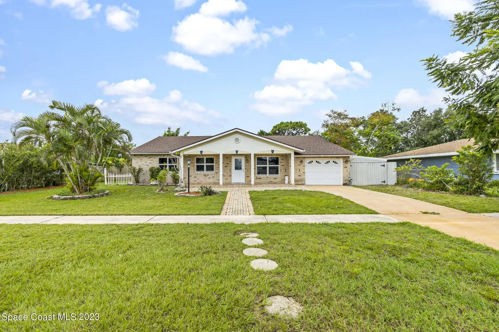 1070 Mariposa Drive NE Palm Bay FL 32905