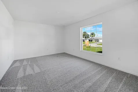260 Mardi Gras Avenue NW Palm Bay FL 32907