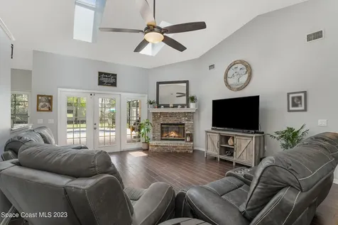5090 Winchester Drive Titusville FL 32780