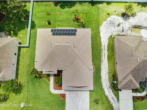 160 Via Catalano Court NE Palm Bay FL 32907