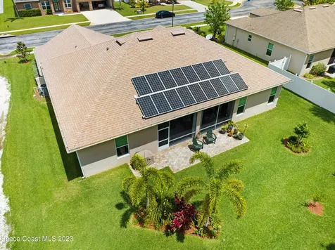 160 Via Catalano Court NE Palm Bay FL 32907