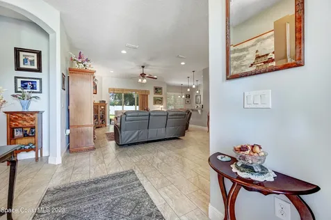 160 Via Catalano Court NE Palm Bay FL 32907