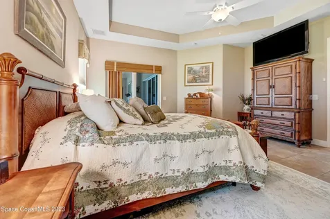 160 Via Catalano Court NE Palm Bay FL 32907