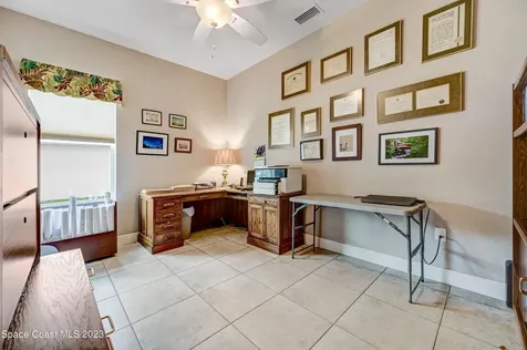 160 Via Catalano Court NE Palm Bay FL 32907
