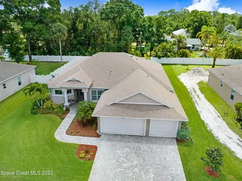 160 Via Catalano Court NE Palm Bay FL 32907