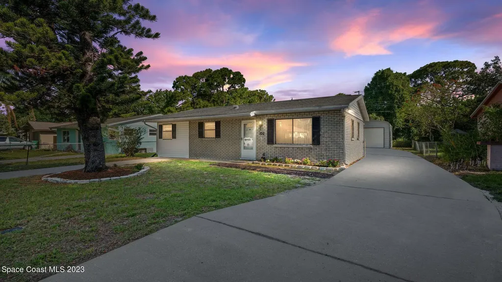 106 Hurwood Avenue Merritt Island FL 32953