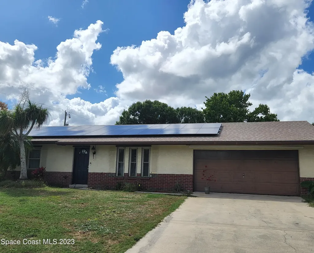 1290 Emerson Drive NE Palm Bay FL 32907