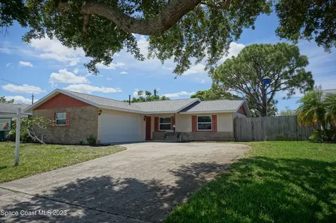 688 Walnut Drive Melbourne FL 32935