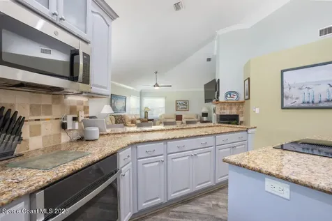 410 Berwick Way Melbourne FL 32940