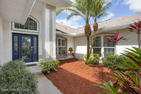 410 Berwick Way Melbourne FL 32940