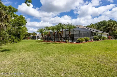 410 Berwick Way Melbourne FL 32940