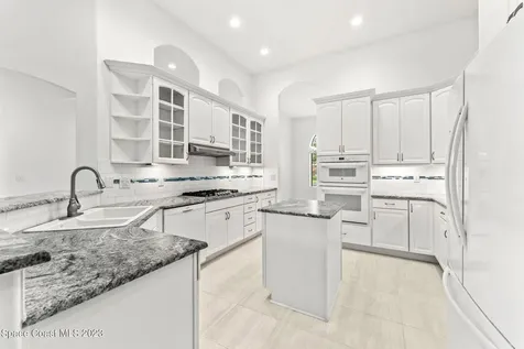 423 Flanders Drive Indialantic FL 32903
