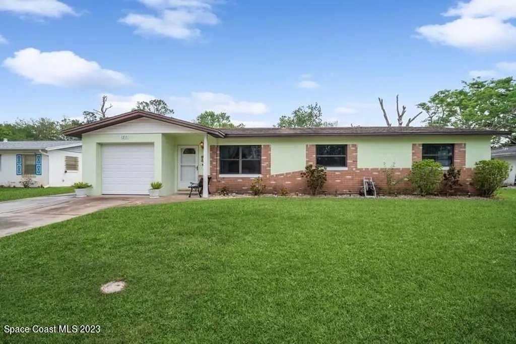 1215 Pollyanna Drive Titusville FL 32796