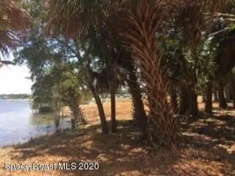 4100 Main Street Sebastian FL 32976