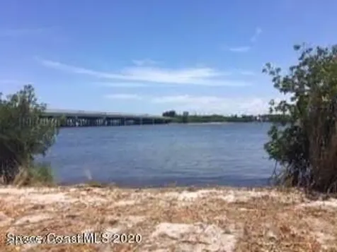 4100 Main Street Sebastian FL 32976