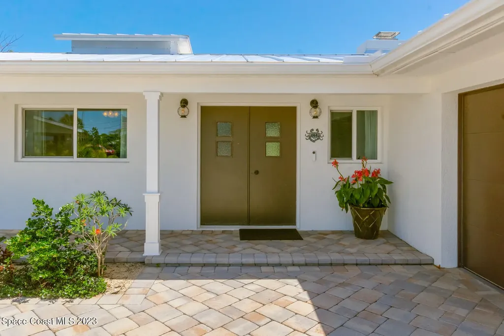 464 Bimini Lane Indian Harbour Beach FL 32937