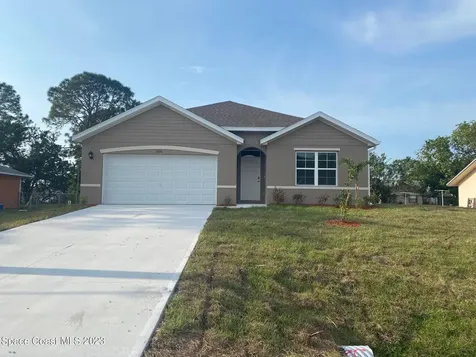 1426 Pace Drive NW Palm Bay FL 32907