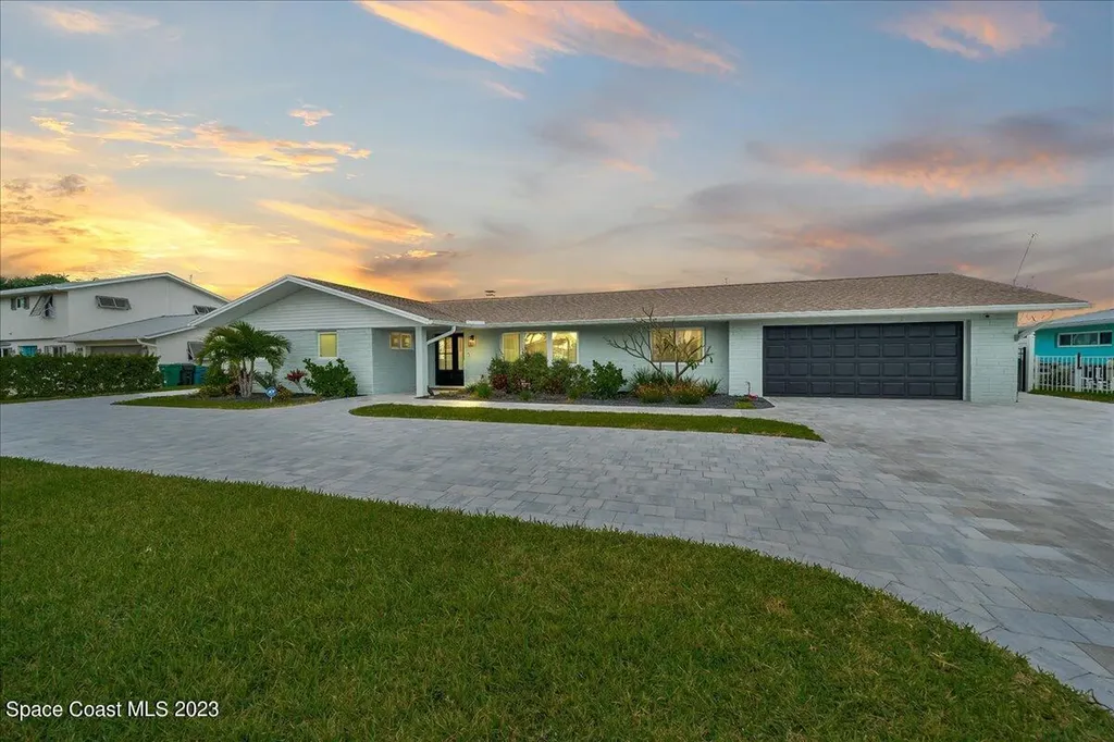 516 Eleuthera Lane Indian Harbour Beach FL 32937