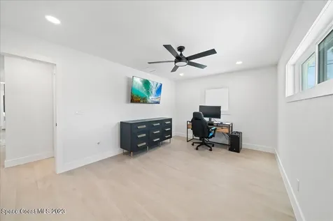 516 Eleuthera Lane Indian Harbour Beach FL 32937