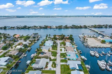516 Eleuthera Lane Indian Harbour Beach FL 32937