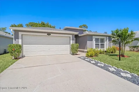 1616 Vista Lake Circle Melbourne FL 32904