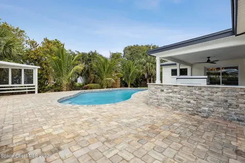 1190 Yacht Club Boulevard Indian Harbour Beach FL 32937