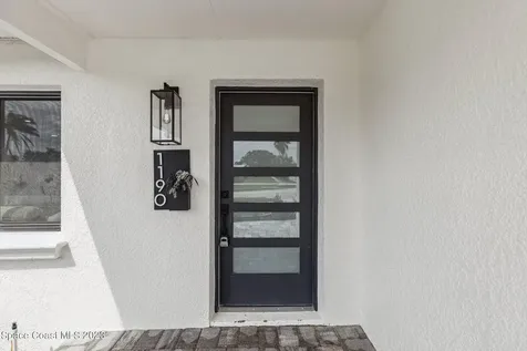 1190 Yacht Club Boulevard Indian Harbour Beach FL 32937