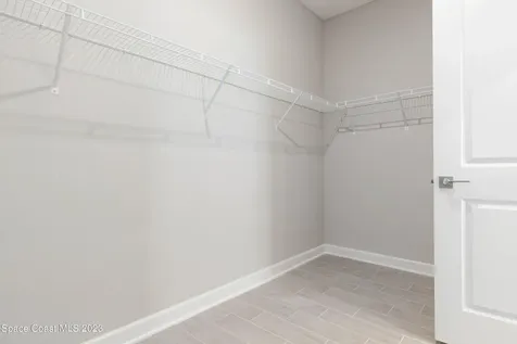 595 White Cap Court NW Palm Bay FL 32907